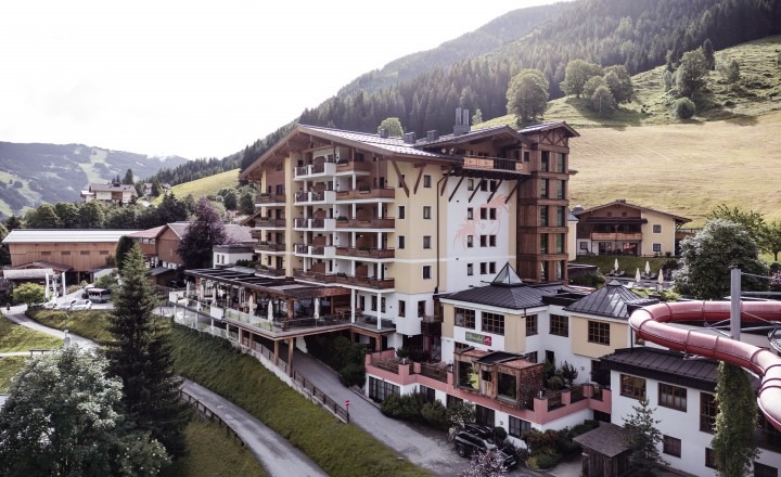  Familienresort Ellmauhof - Das echte All Inclusive